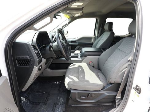 Used 2020 Ford F150 XLT w/ Equipment Group 302A Luxury AWD/4WD image 13