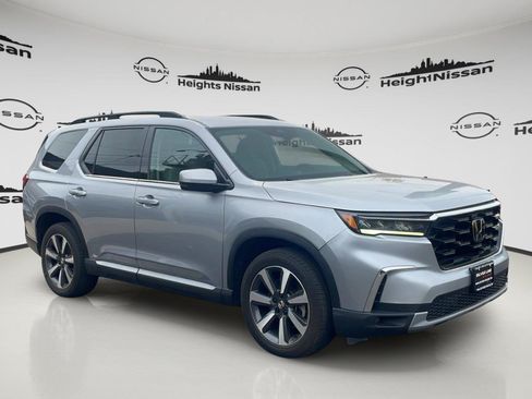 Used 2023 Honda Pilot Touring image 13