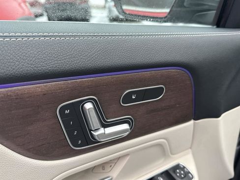 Used 2023 Mercedes-Benz GLA 250 4MATIC image 12