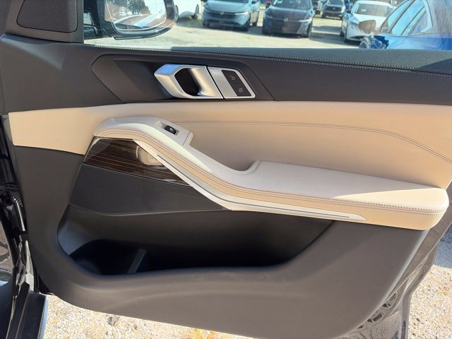Used 2021 BMW X5 sDrive40i w/ Premium Package 2 RWD image 14