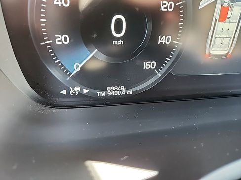 Used 2018 Volvo XC90 T6 Inscription w/ Convenience Package image 6