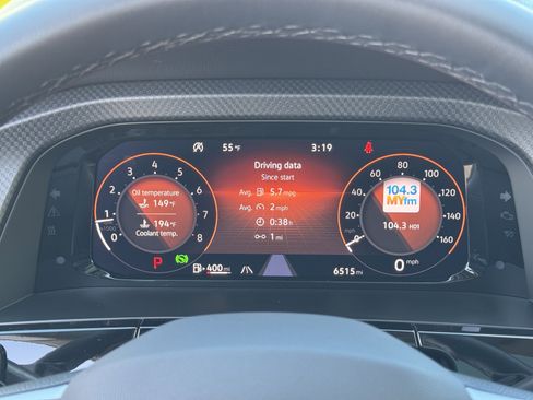 Used 2025 Volkswagen Atlas Peak Edition SE image 23