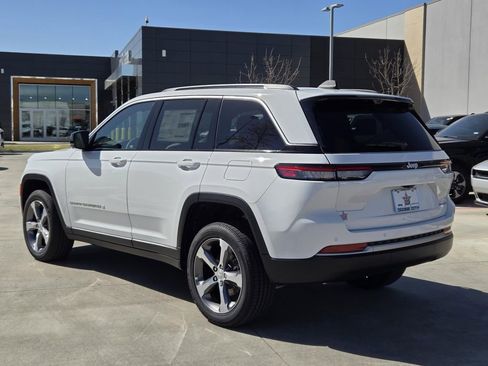 New 2026 Jeep Grand Cherokee Limited image 3