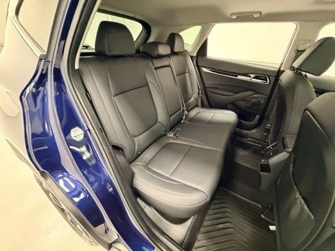 Used 2024 Kia Seltos EX AWD/4WD image 25