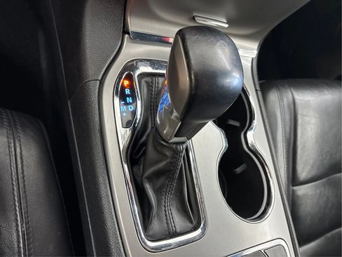 Used 2020 Jeep Grand Cherokee Limited w/ Premium Lighting Group AWD/4WD image 45