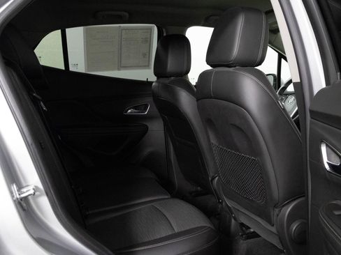 Used 2015 Buick Encore FWD image 37