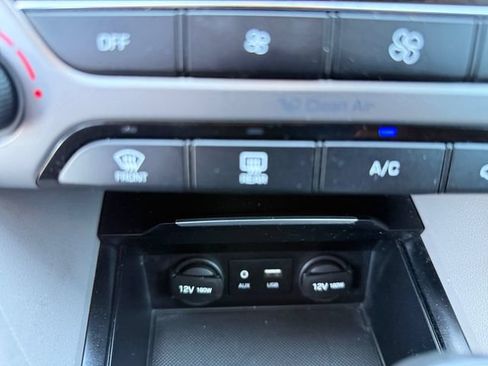 Used 2017 Hyundai Elantra SE w/ SE A/T Tech Package 03 FWD image 27