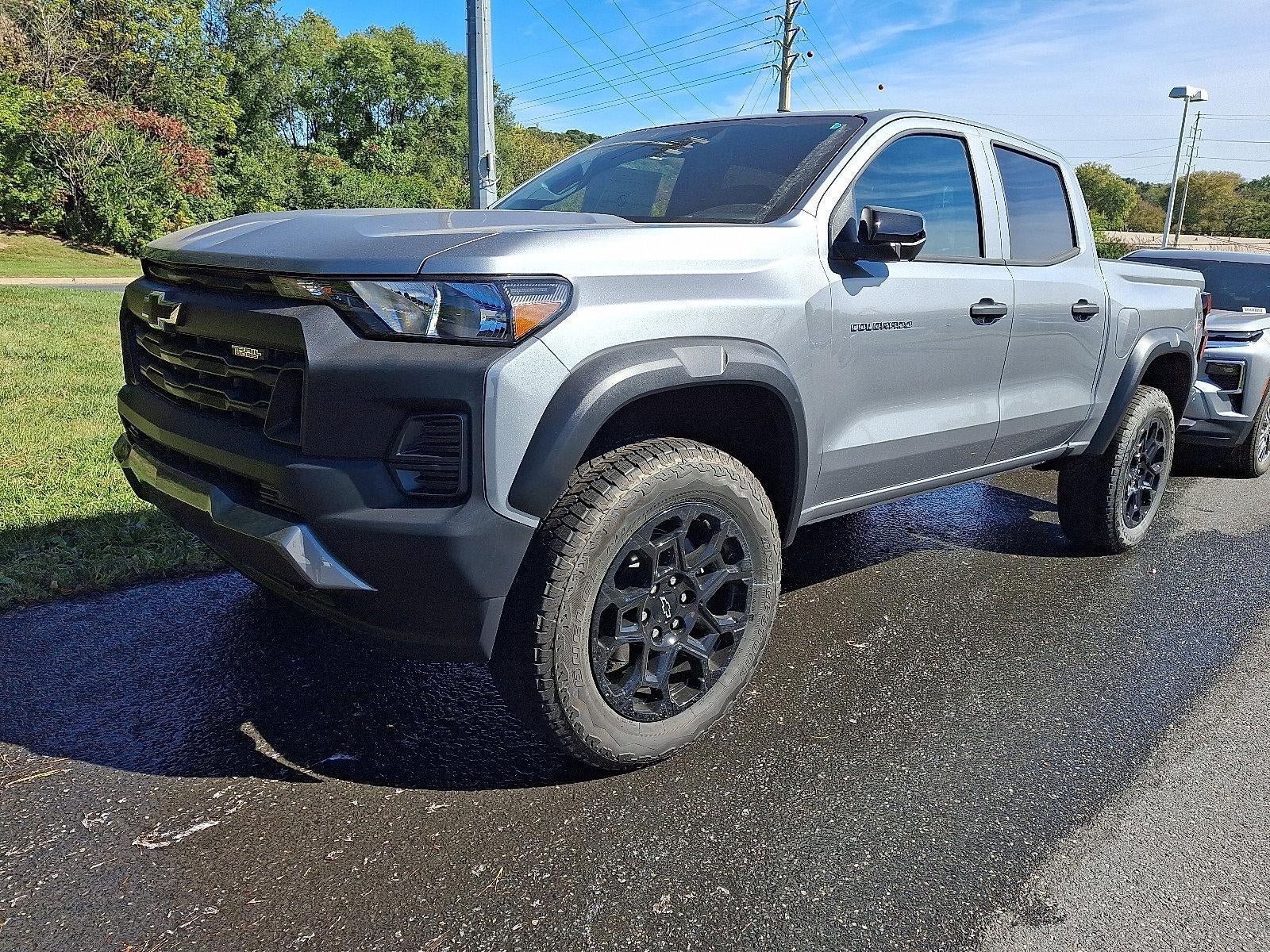 New 2026 Chevrolet Colorado Trail Boss AWD/4WD image 2