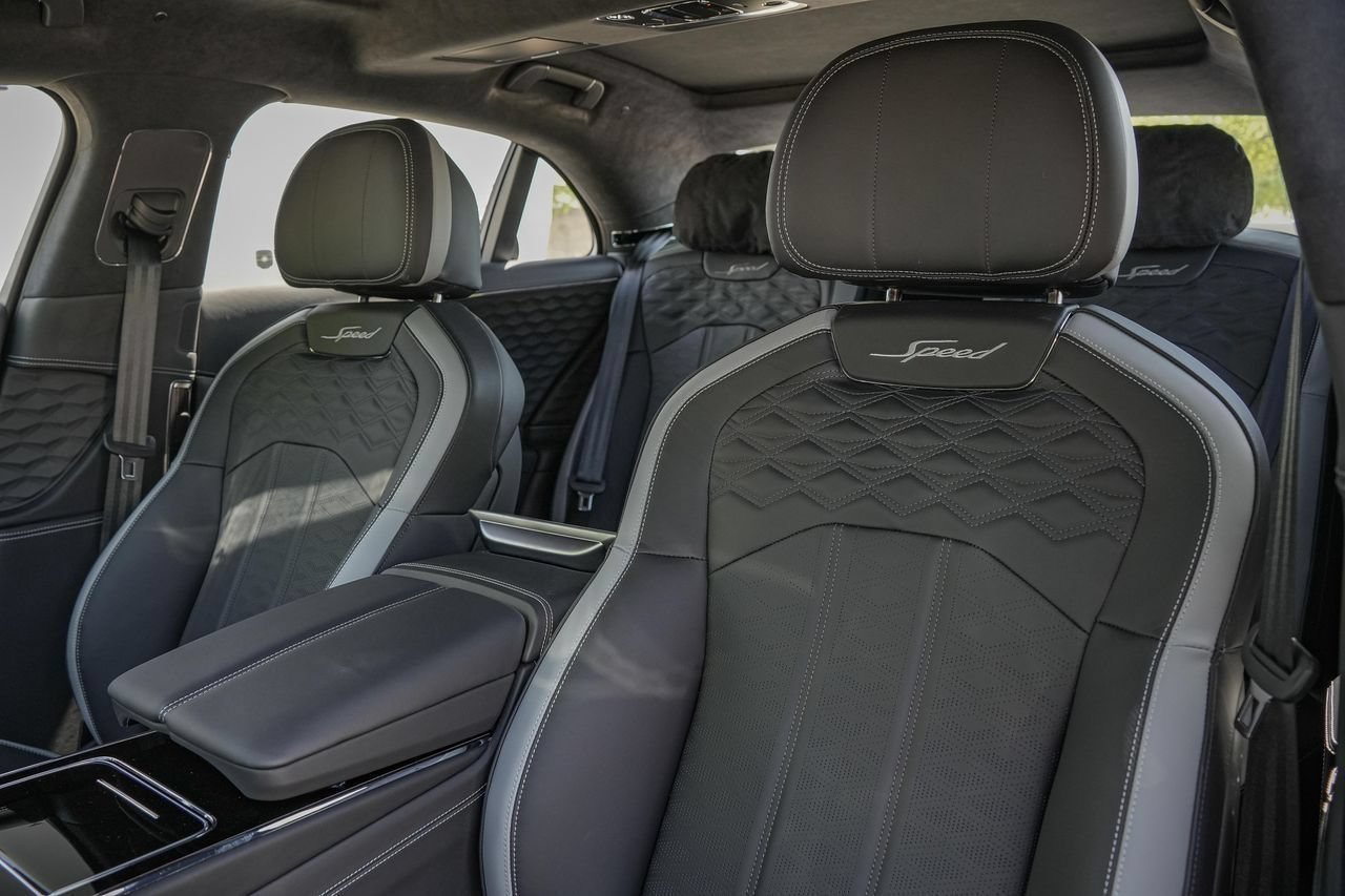 Certified 2025 Bentley Flying Spur Plug-In Hybrid AWD/4WD image 23