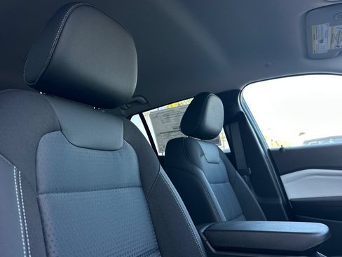 New 2026 Chevrolet Trax LT FWD image 17