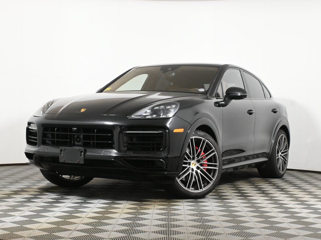 Used 2023 Porsche Cayenne GTS AWD/4WD image 1