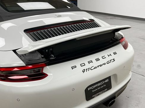 Certified 2017 Porsche 911 Carrera GTS RWD image 40