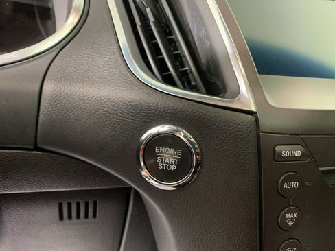 Used 2017 Ford Edge Titanium w/ Equipment Group 301A image 17