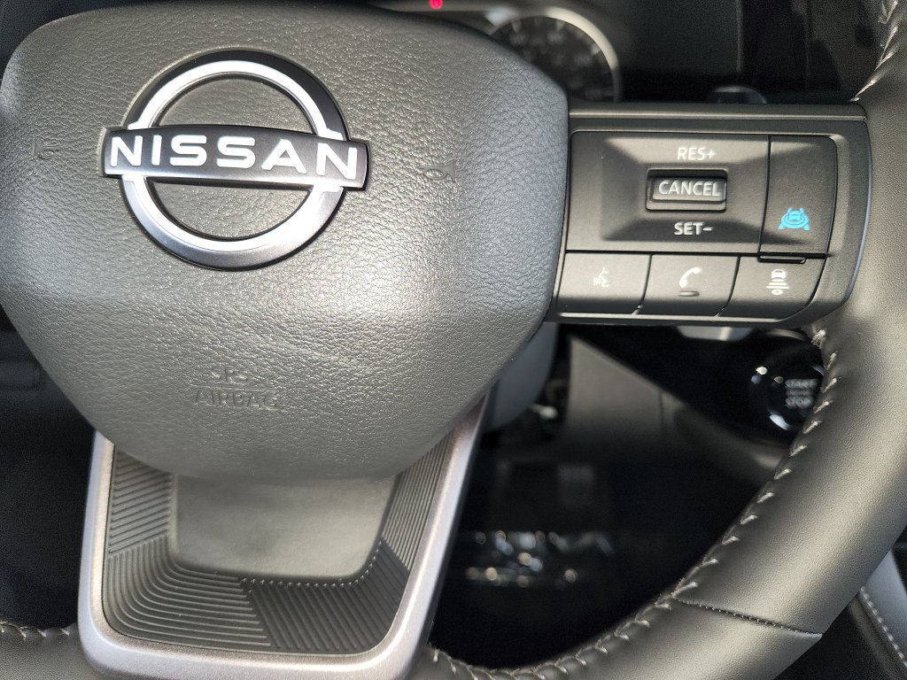Certified 2026 Nissan Pathfinder SV FWD image 26