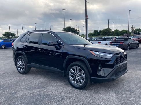 Certified 2025 Toyota RAV4 XLE Premium FWD image 3