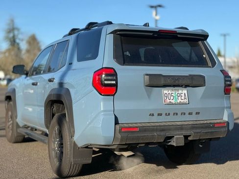 Used 2025 Toyota 4Runner SR5 image 3