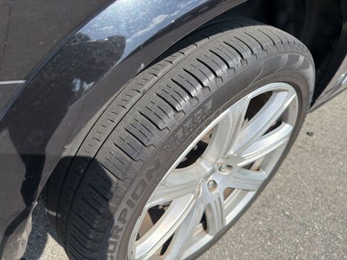 Used 2018 Volvo XC90 T6 Inscription w/ Convenience Package AWD/4WD image 9