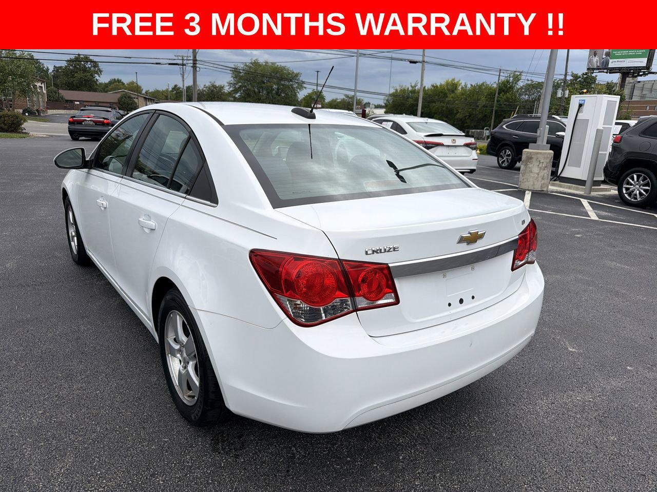 Used 2016 Chevrolet Cruze LT FWD image 26