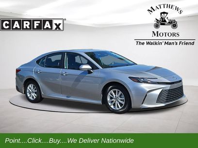 Used 2025 Toyota Camry SE