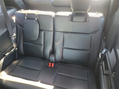 Used 2022 Ford Explorer ST w/ Equipment Group 401A image 7