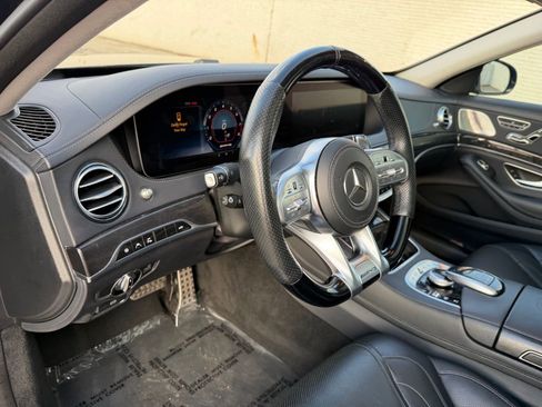 Used 2019 Mercedes-Benz S 63 AMG S 4MATIC Sedan image 17