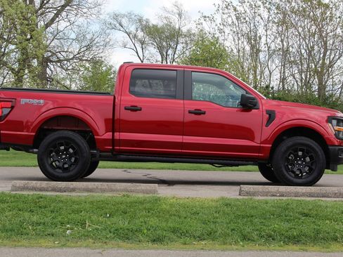 Used 2024 Ford F150 STX w/ Equipment Group 201A FX4 AWD/4WD image 9