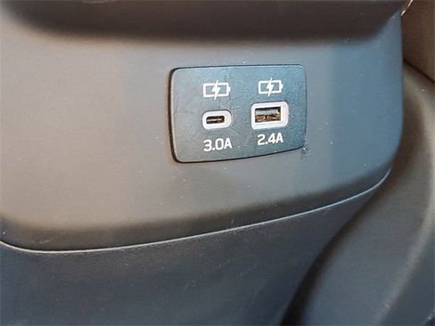 Certified 2024 Subaru Legacy Premium image 11