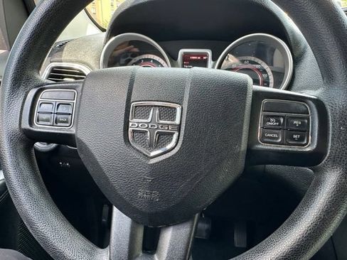 Used 2014 Dodge Journey SXT w/ Flexible Seating Group FWD image 17