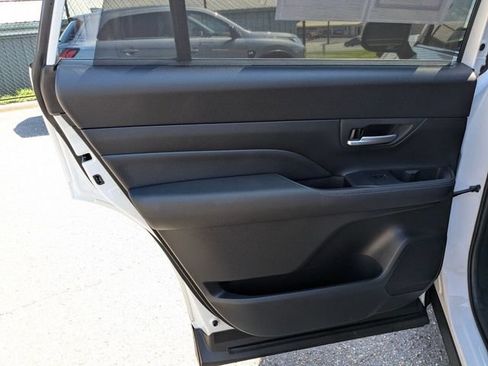 Used 2024 Toyota Grand Highlander FWD image 36