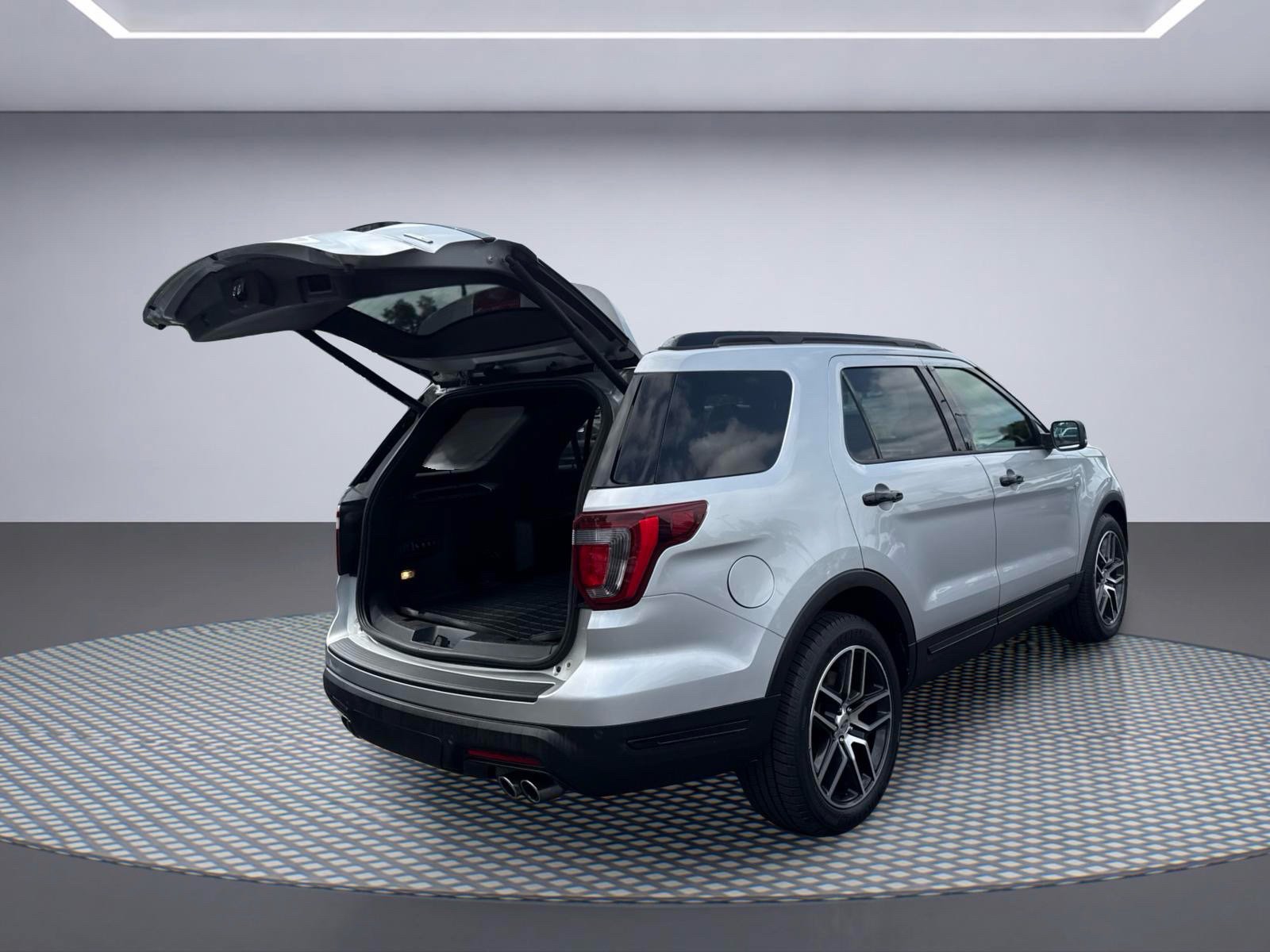 Used 2019 Ford Explorer Sport AWD/4WD image 10