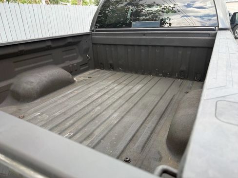 Used 2012 Toyota Tundra 4x4 Double Cab w/ SR5 Pkg image 13