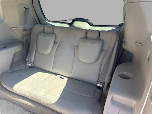 Used 2009 Toyota Highlander Limited FWD image 25