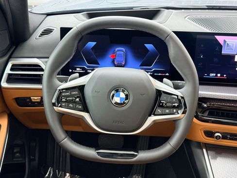 Certified 2025 BMW 330i Sedan RWD image 15