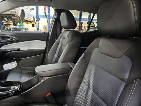 New 2026 Chevrolet Trax LT w/ Driver Confidence Package image 19