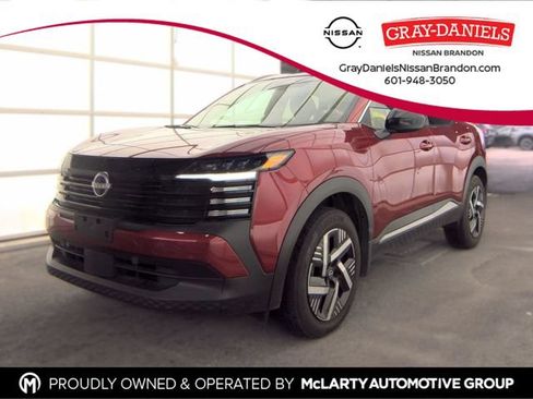 Used 2026 Nissan Kicks SV w/ SV Premium Package FWD image 1