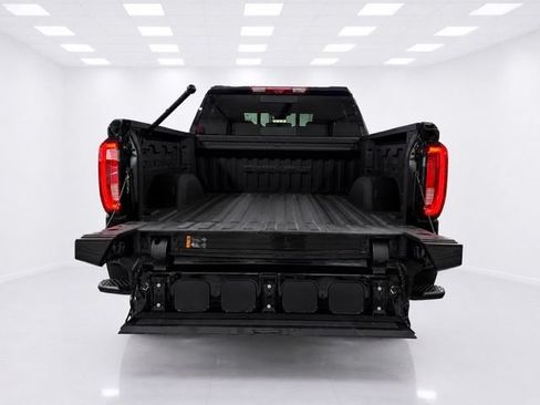 Used 2023 GMC Sierra 1500 Denali AWD/4WD image 12