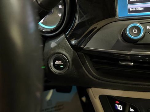 Used 2017 Buick Envision Preferred image 18