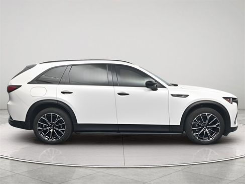 Certified 2025 MAZDA CX-70 Plug-In Hybrid w/ Premium Plus image 10