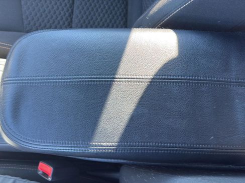 Used 2020 GMC Terrain SLE image 24