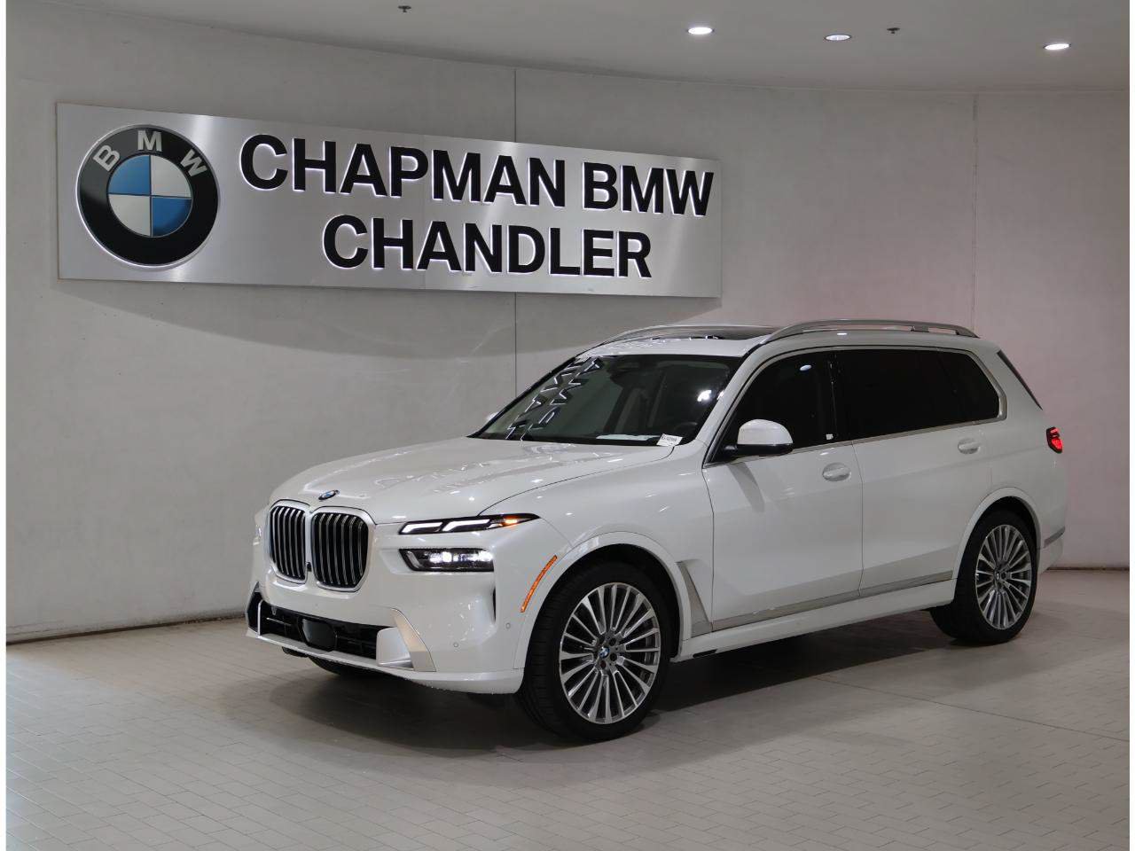 Certified 2024 BMW X7 xDrive40i w/ Premium Package AWD/4WD image 1