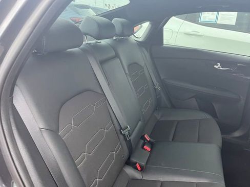 Used 2022 Kia Forte GT-Line w/ GT-Line Premium Package image 25