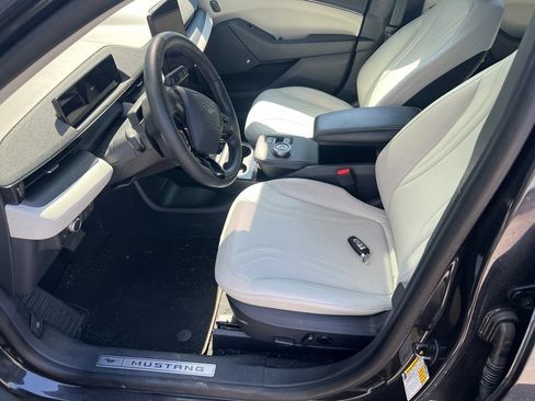 Used 2022 Ford Mustang Mach-E Premium RWD image 6