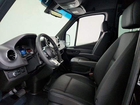 New 2026 Mercedes-Benz Sprinter 2500 image 6
