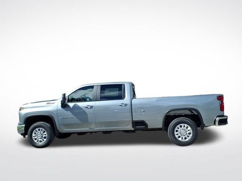 New 2026 Chevrolet Silverado 2500 LT w/ Safety Package AWD/4WD image 7