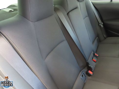 Used 2024 Toyota Corolla LE FWD image 22
