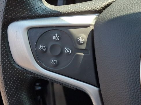 Used 2023 GMC Terrain SLE w/ Driver Convenience Package image 21