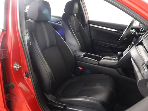 Used 2019 Honda Civic Sport image 25