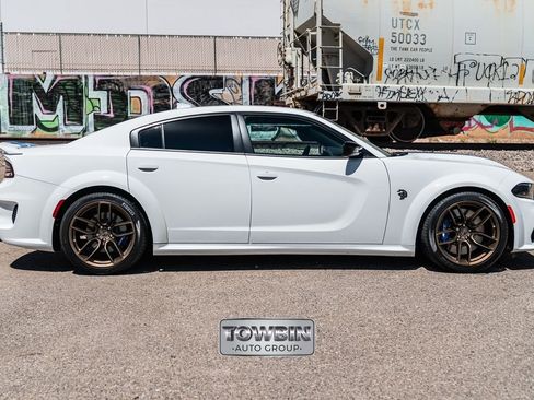 Used 2023 Dodge Charger SRT Hellcat RWD image 8