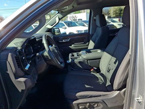 Used 2023 Chevrolet Silverado 1500 LT image 10