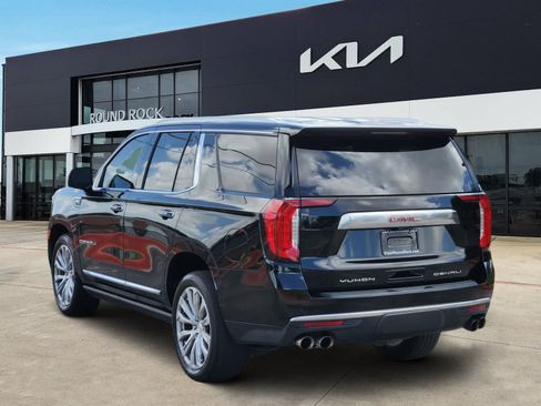 Used 2021 GMC Yukon Denali w/ Denali Premium Package AWD/4WD image 5